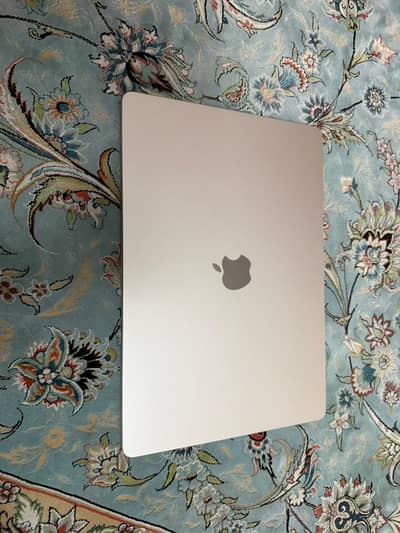 macbook air m4 15inch 16/256gb