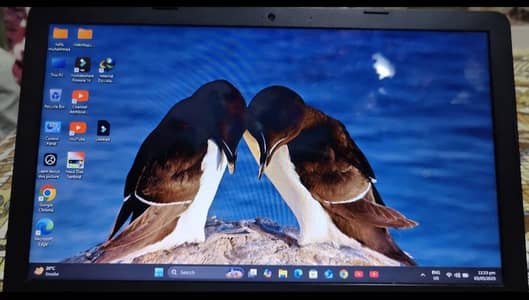 HP laptop 15 i5 7th 8gb 128ssd with 2gb graphic card