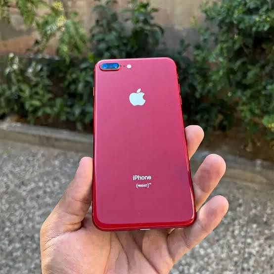 Apple iPhone 8 Plus 0