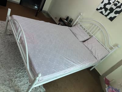 Wrought Iron bed