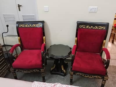 Sofaa Chairs with Table