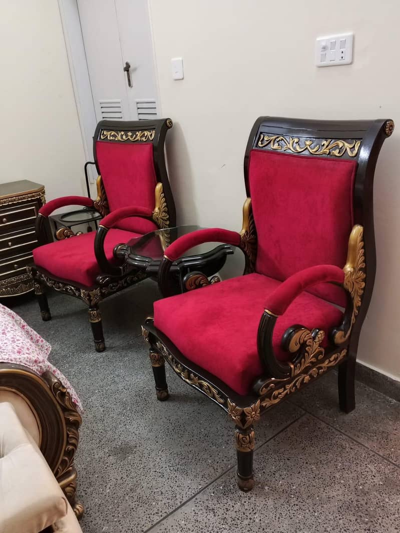 Sofaa Chairs with Table 1
