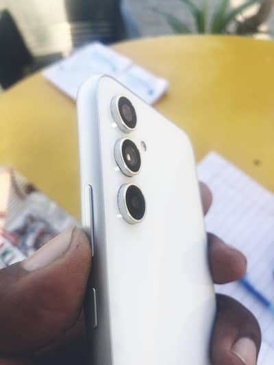 Samsung Mobile A54 5G xchange possible