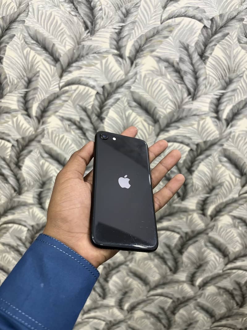 Apple iPhone SE 0
