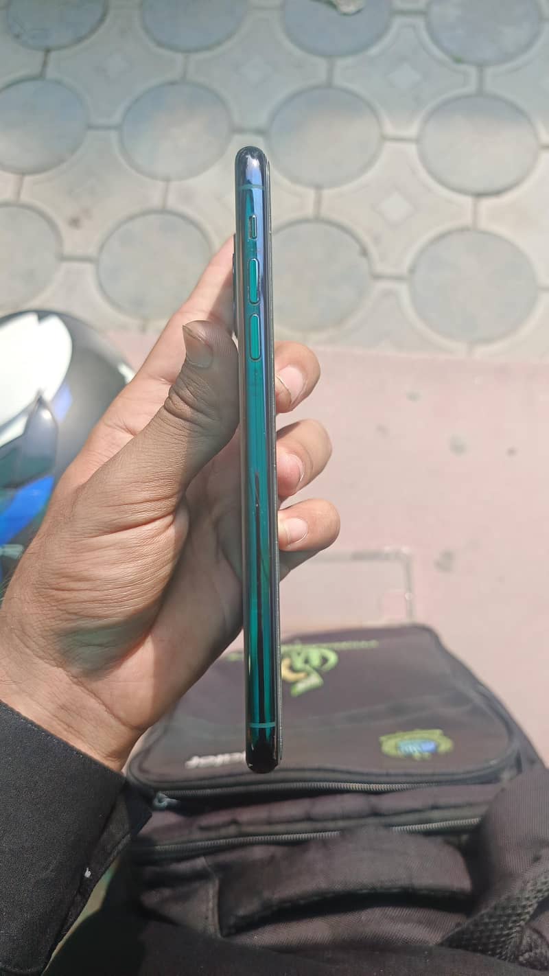 Iphone 11 pro max 1
