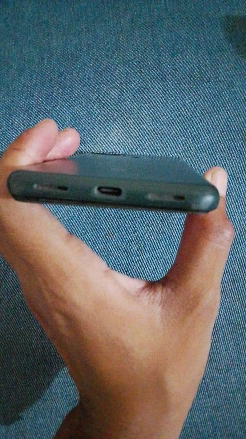 Google Pixel 5a 3