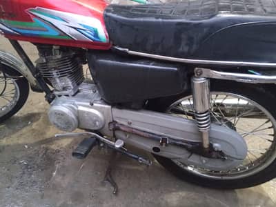 all okay engine thk h tyre b thk hn open condition thori c rough h