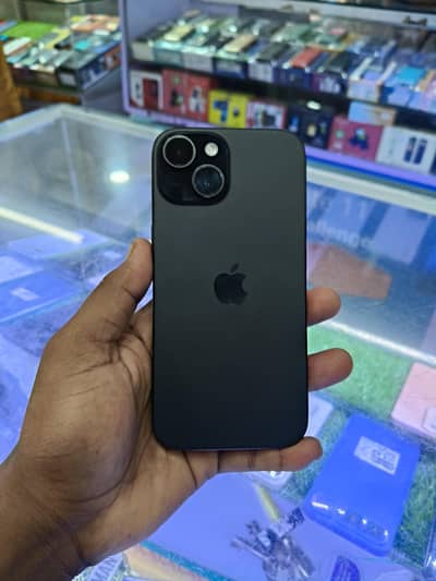 Apple iPhone 15