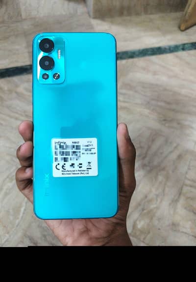 Infinix Hot 12
