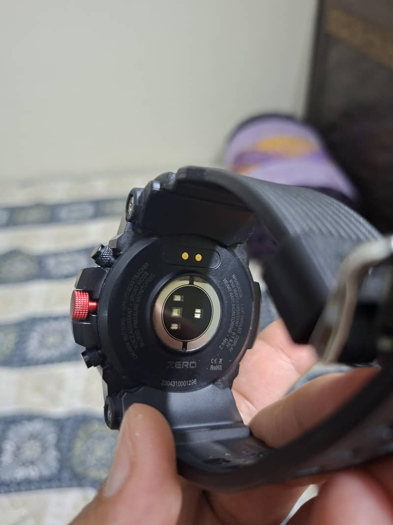 ZERO NAVIGATOR SMARTWATCH 1