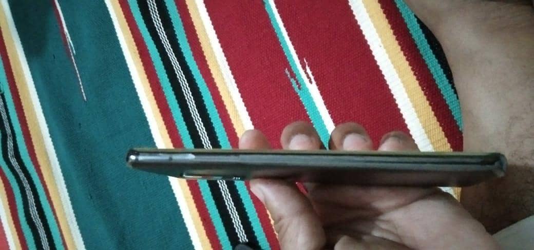 One Plus 7 Pro 4