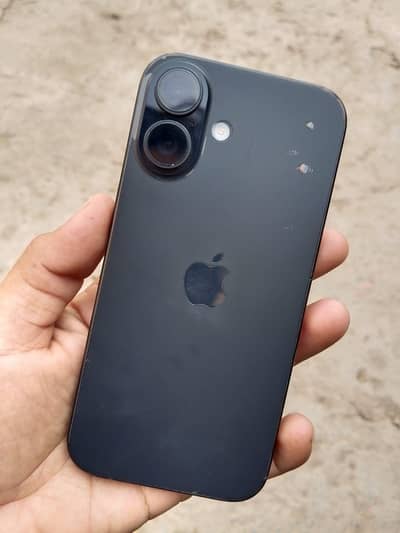 Apple iPhone 16