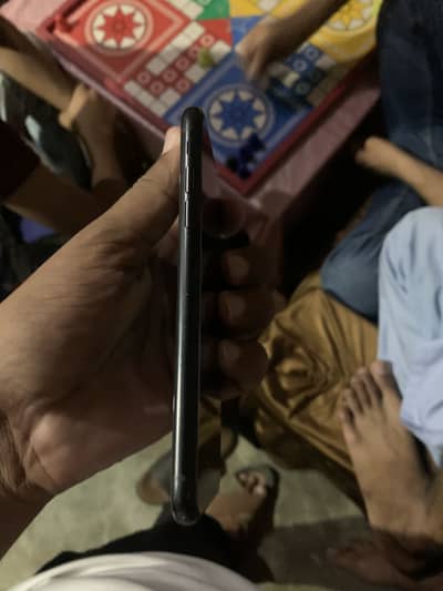 Apple iPhone XR