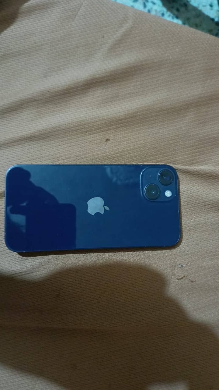 Apple iPhone 13 1