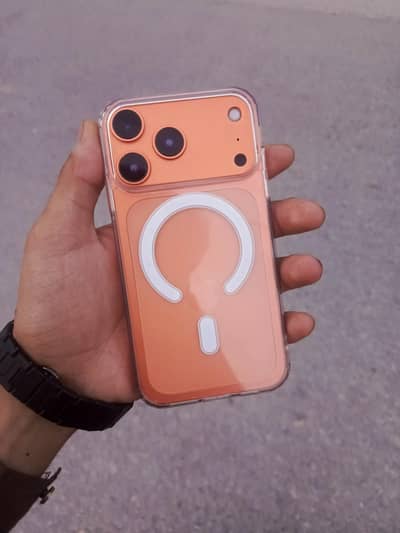 iphone xr convert to 17 pro . .  64 Gb lush condition exchge psible