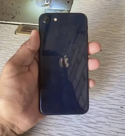 Apple iPhone SE 2022 3rd gen with box+cable  urgently sale need cash