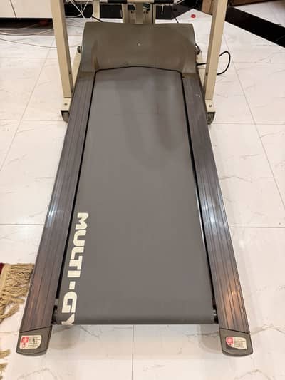 Treadmill ( multi-gym 5000 )