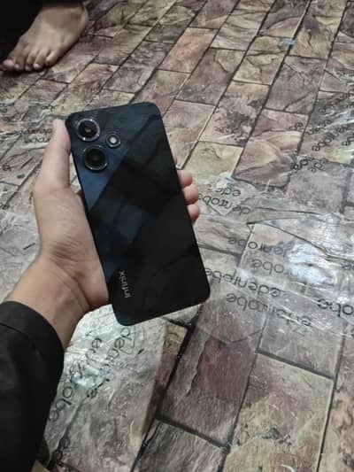 Infinix Hot 30 Play