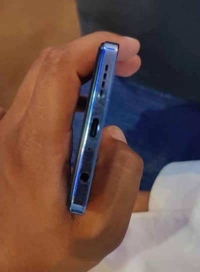 Infinix Hot 40