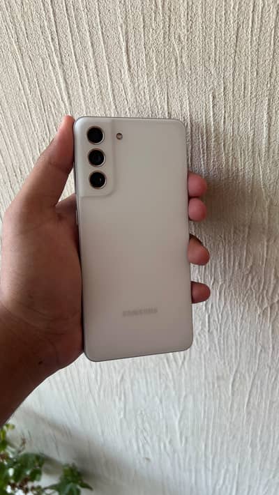 Samsung Mobile S21 FE