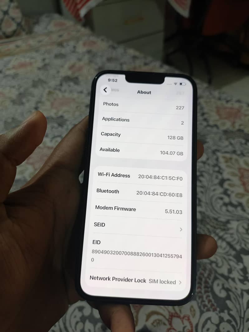 Apple iPhone 13 5