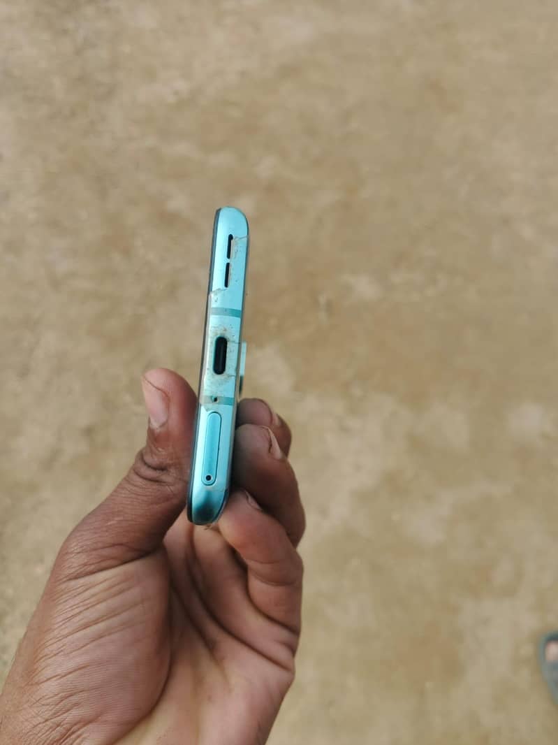 One Plus 8T 1