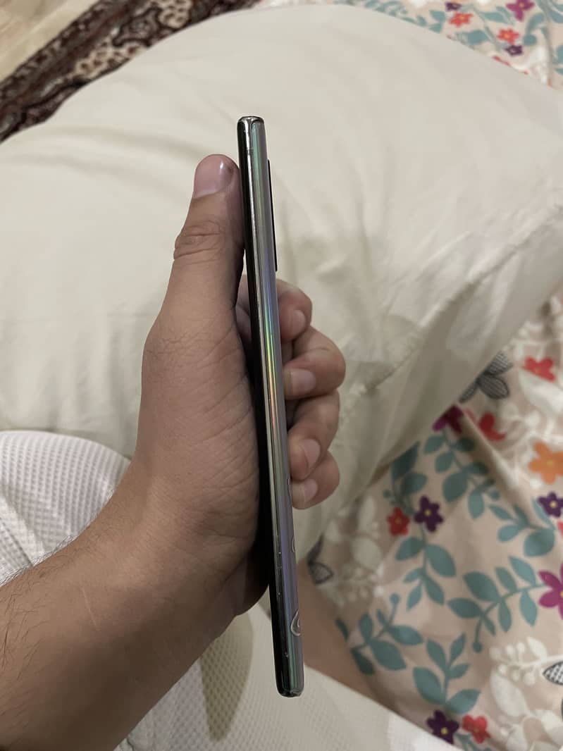 Samsung Mobile Note 10 Plus 1