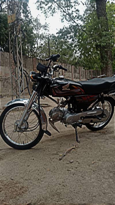 Honda CD 70 2022 model