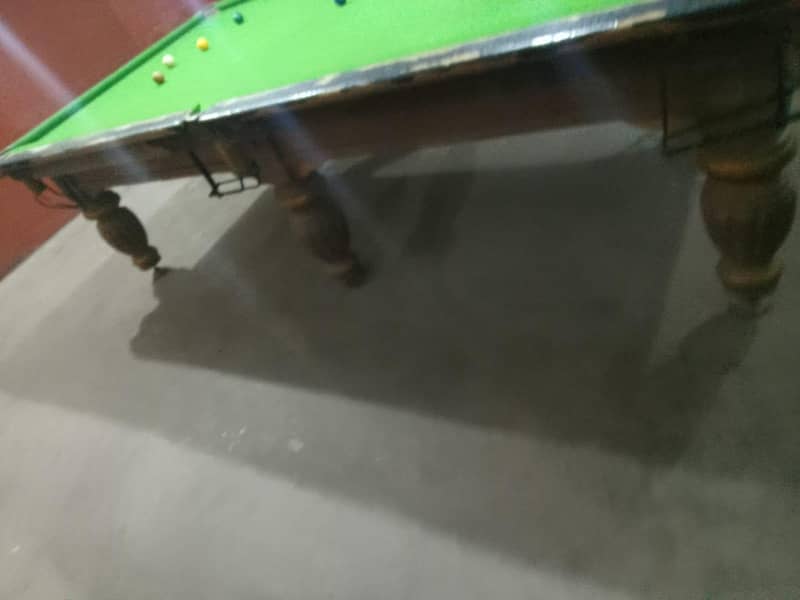Snooker Table 0
