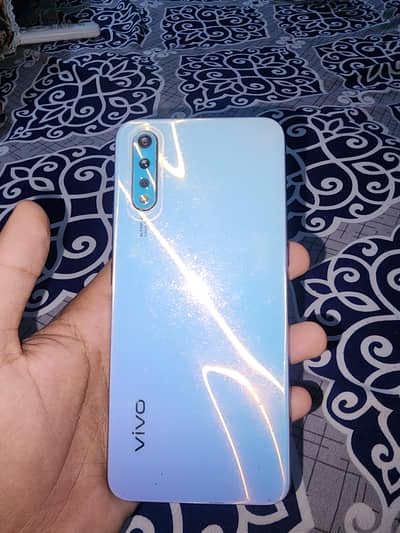 Vivo S1