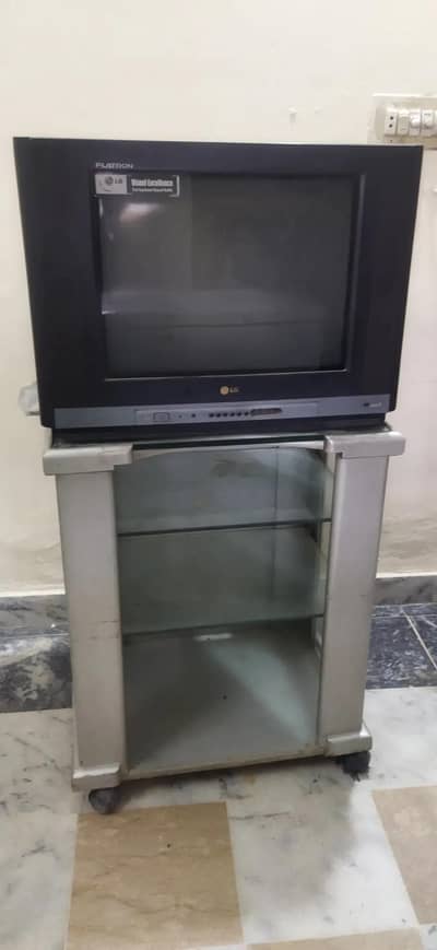 LG Flatron TV 21" trolley