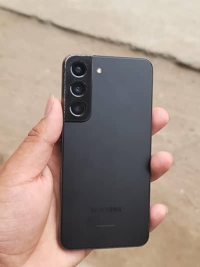 Samsung Mobile S22 8/128 non pta 03256571986