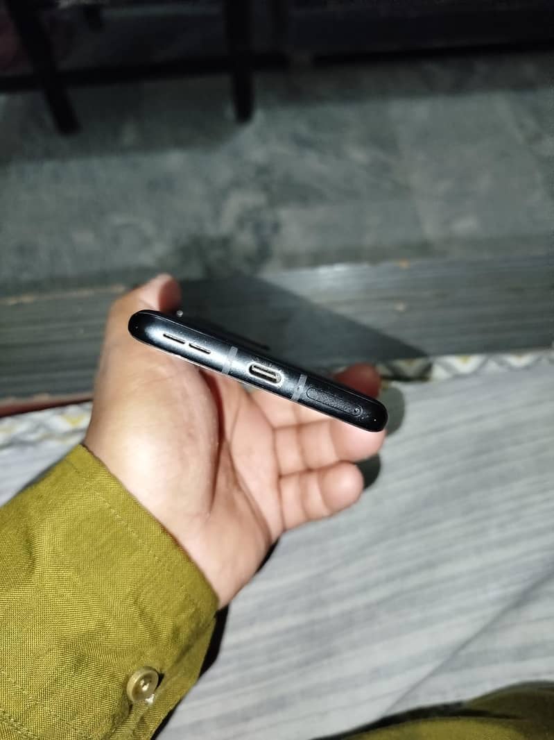 One Plus 10 Pro 5