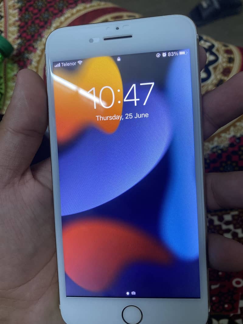 Apple iPhone 7 Plus 6