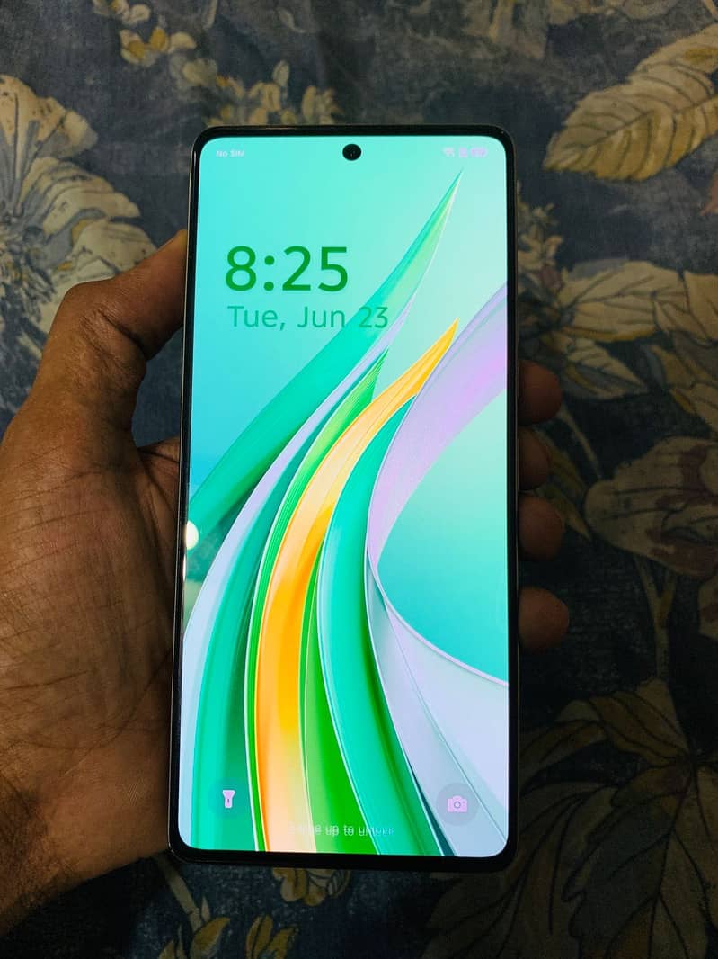 Tecno CAMON 30 1