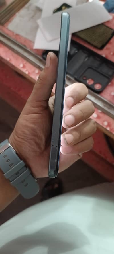 Vivo Y17s