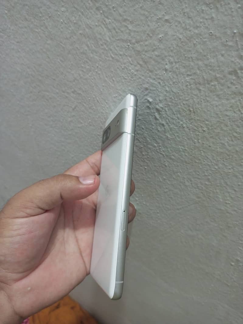 Google Pixel 7 2