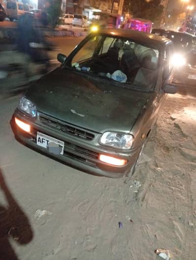 Daihatsu Cuore 2003