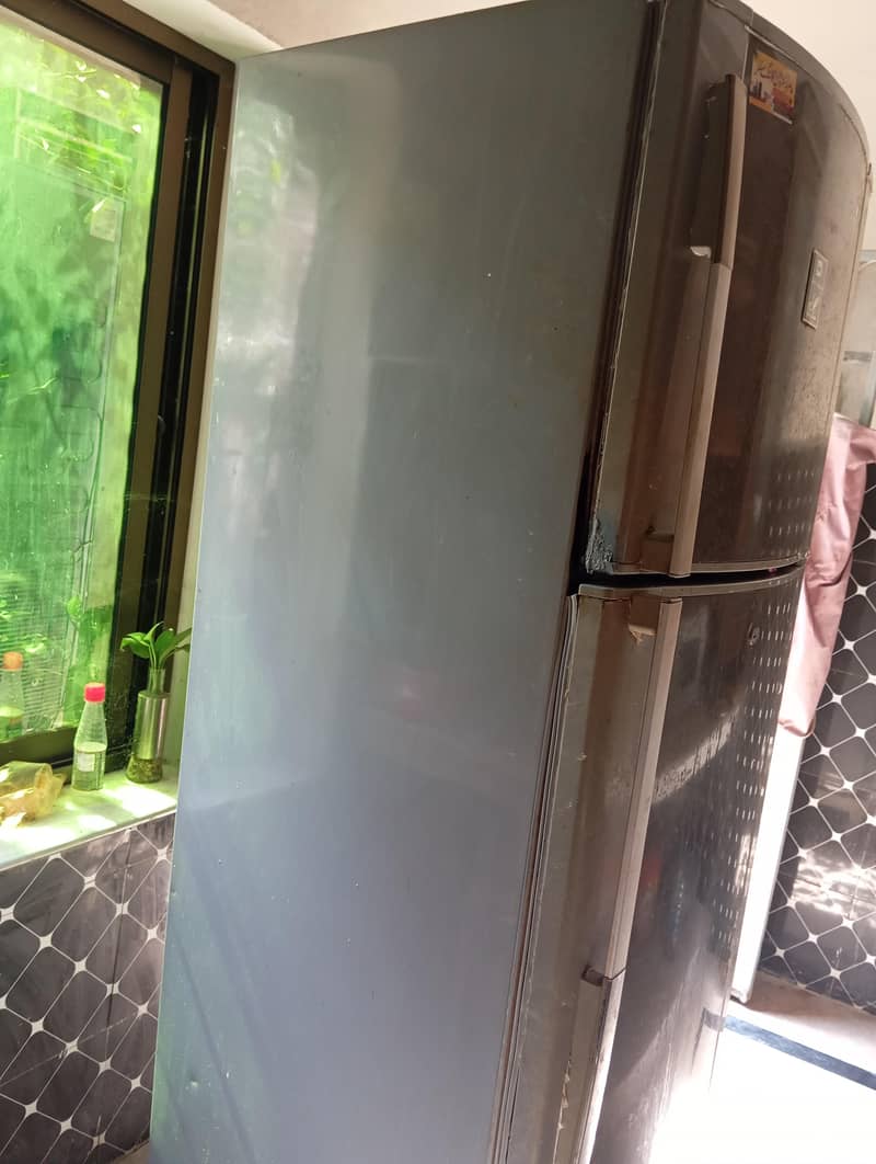 Dawlance fridge 1