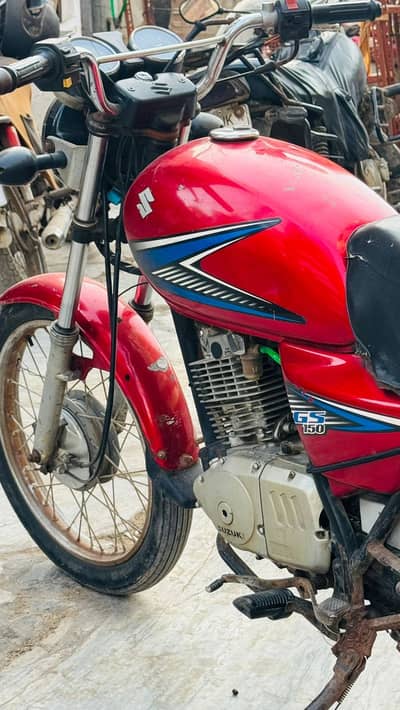Suzuki GS150 model 2014