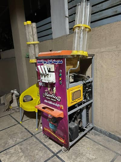 Ice cream making machine