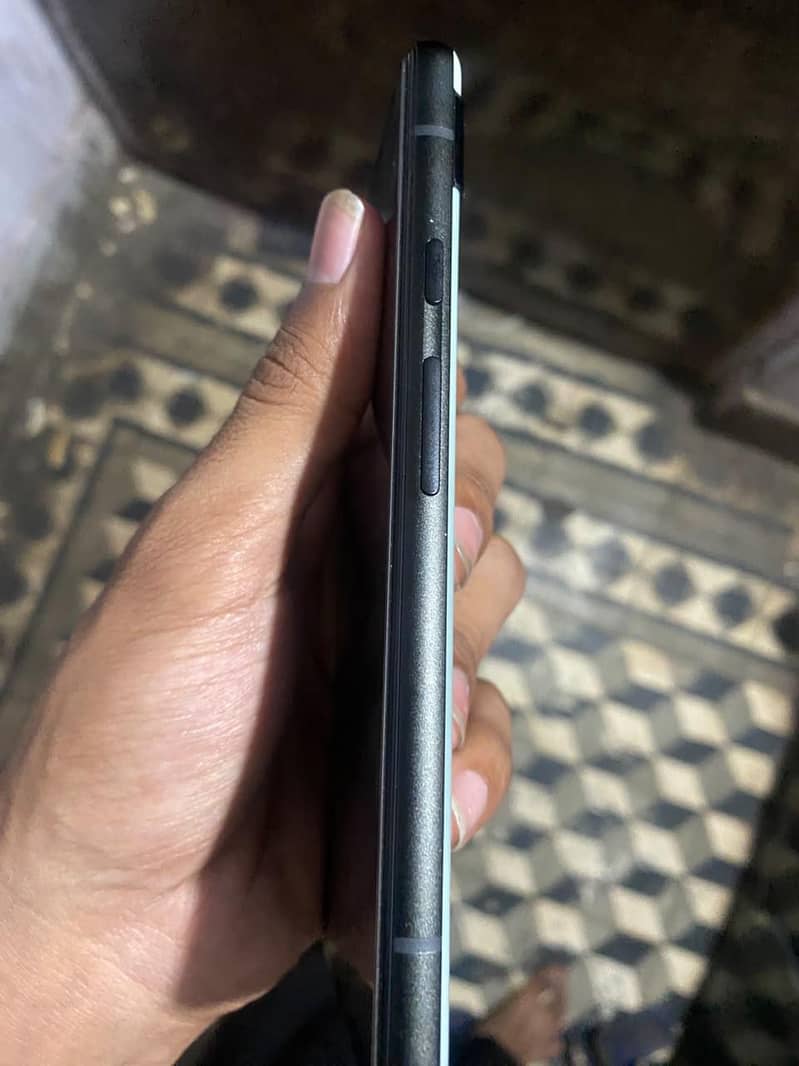 Google Pixel 6a 3