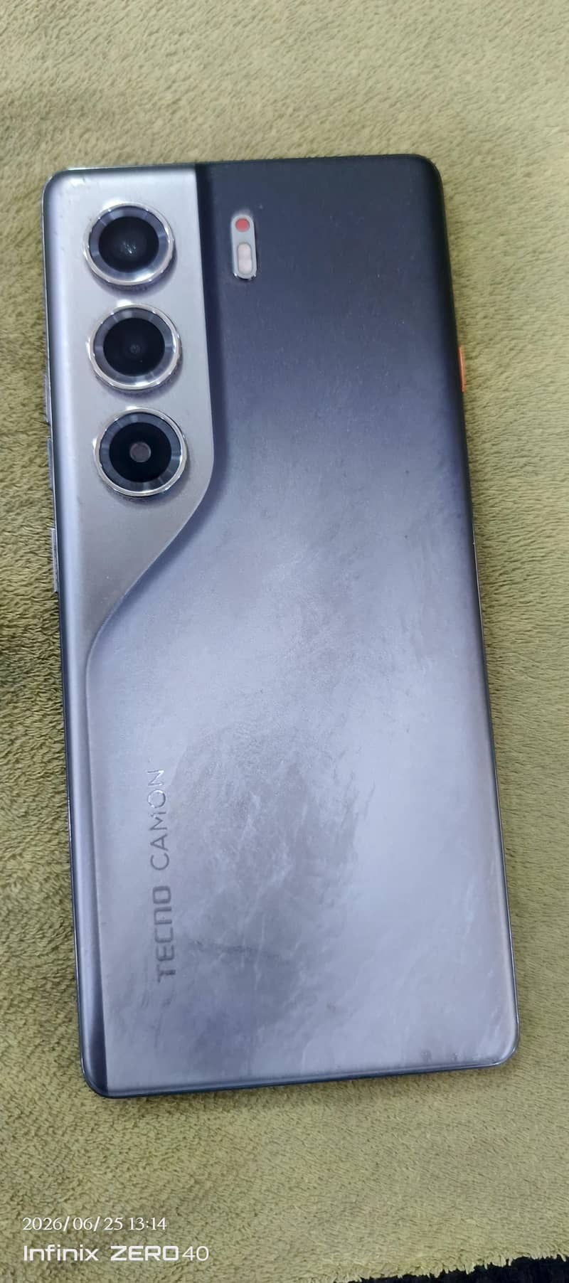 tecno comon 40 pro 3