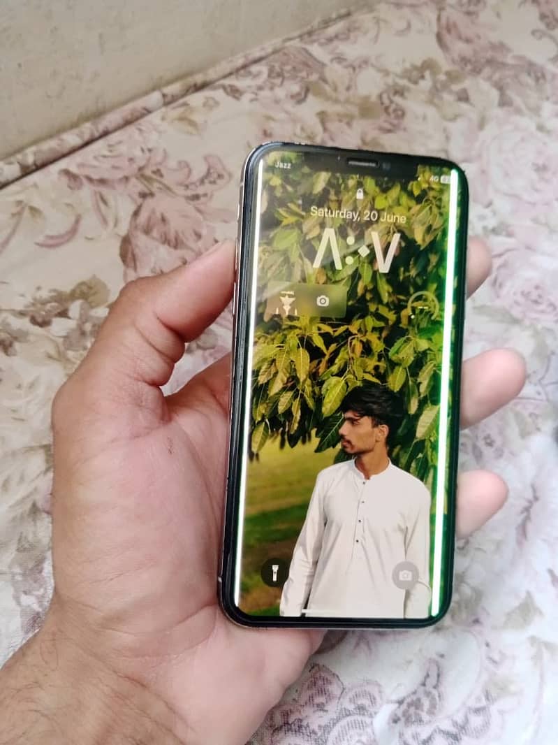 Apple iPhone X 1