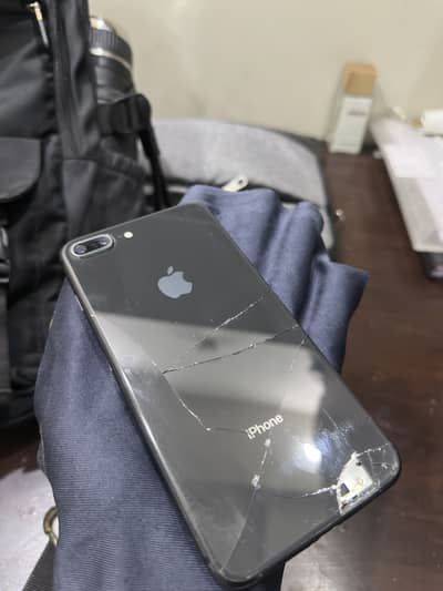 Apple iPhone 8 Plus