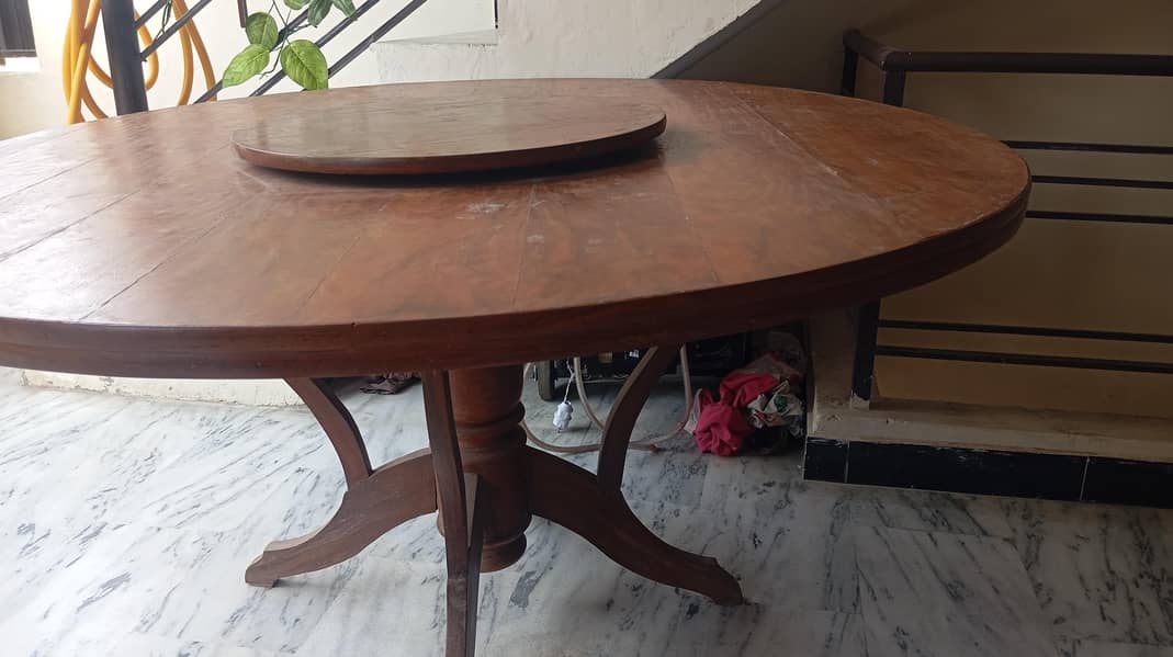 dinning table round 1