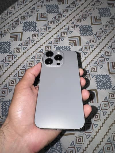 Apple iPhone 15 Pro