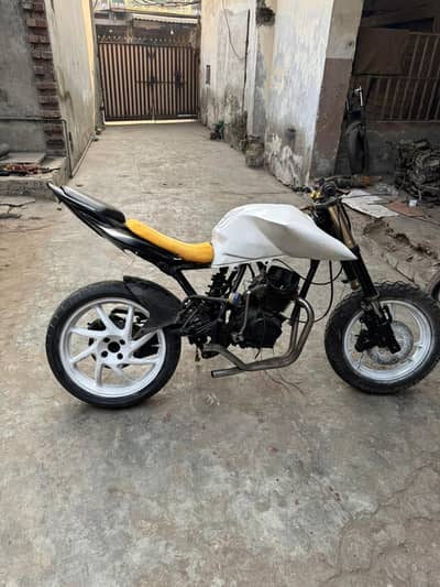HEAVY BIKE RIMS SUSPENTION AND OTHER PARTS