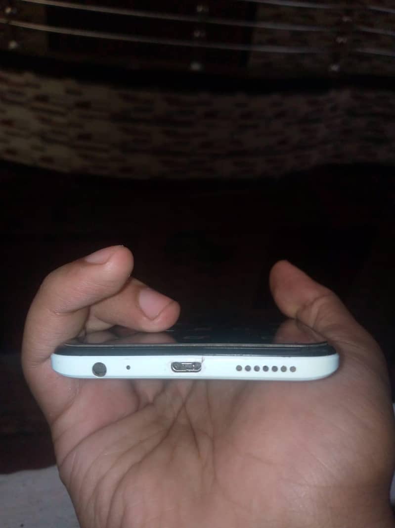 Itel Vision 3 3