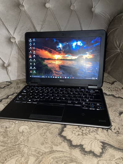 Dell laptop core i3 3rd generation